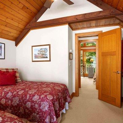 Glen Lake Cottage upstairs bedroom  